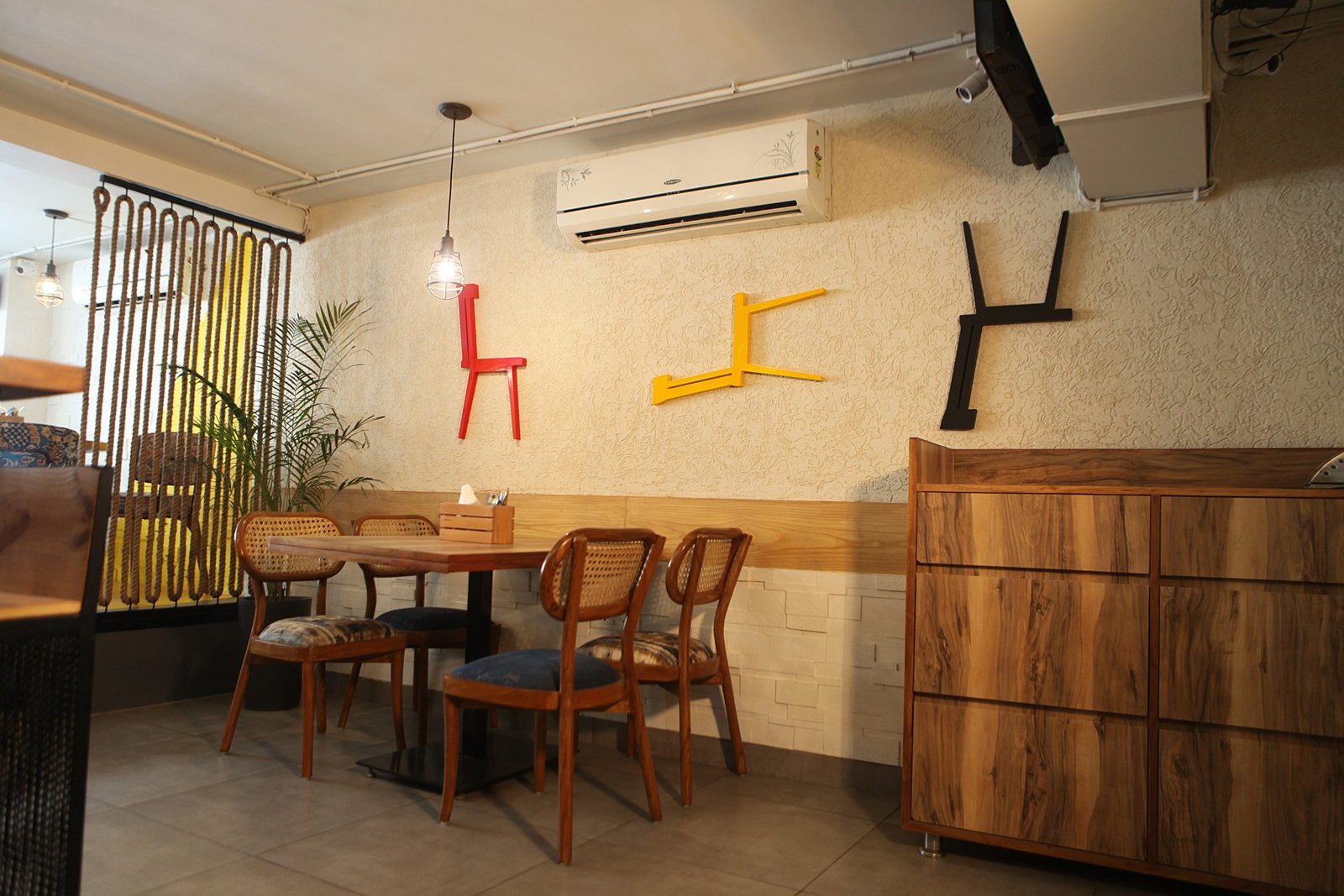Mezzanine floor